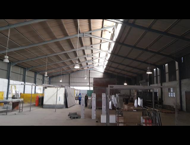 1,250M² FACTORY TO LET IN BLACKHEATH INDUSTRIAL